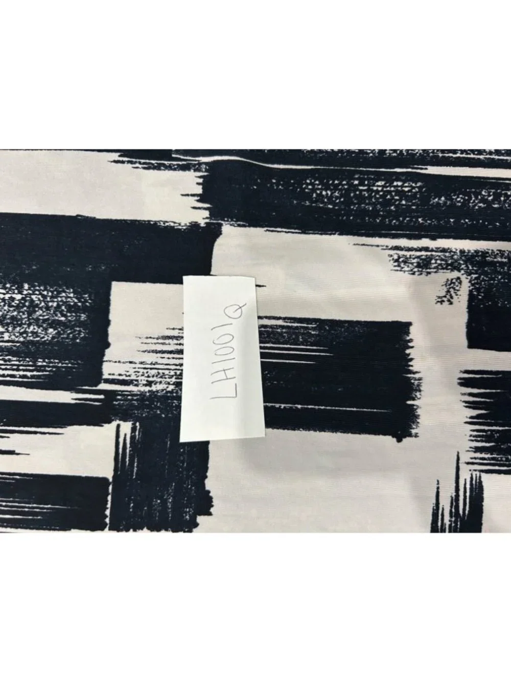 Ariella Women's Black & White Abstract Cold Shoulder Dress Size M
